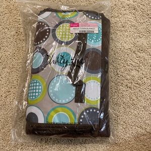 New Thirty-One About Town Blanket (Minty Chip)